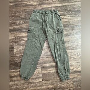 7 for all mankind cargo joggers army green women’s small